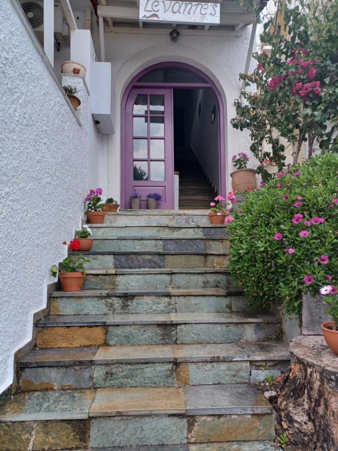 Levantes Hotel Patitiri  Exterior photo